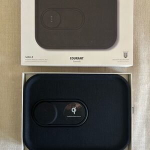 Courant Essentials MAG:3 Wireless Charging Tray - Black